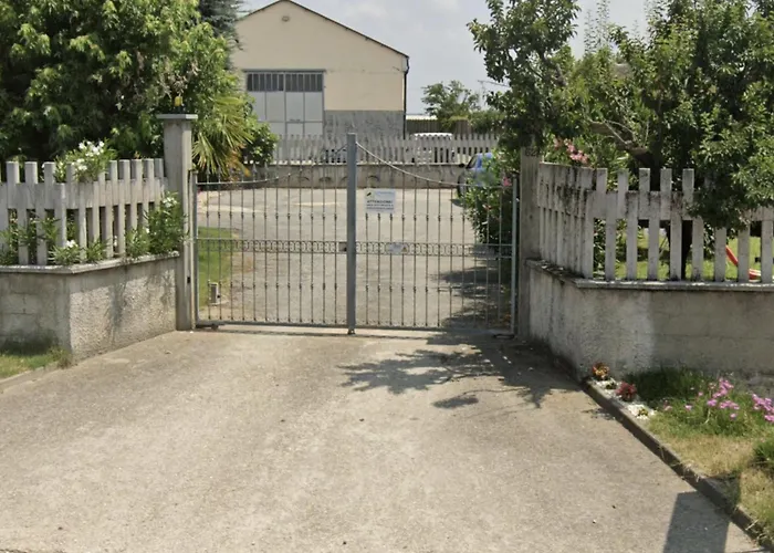 Oleandri Apartment *